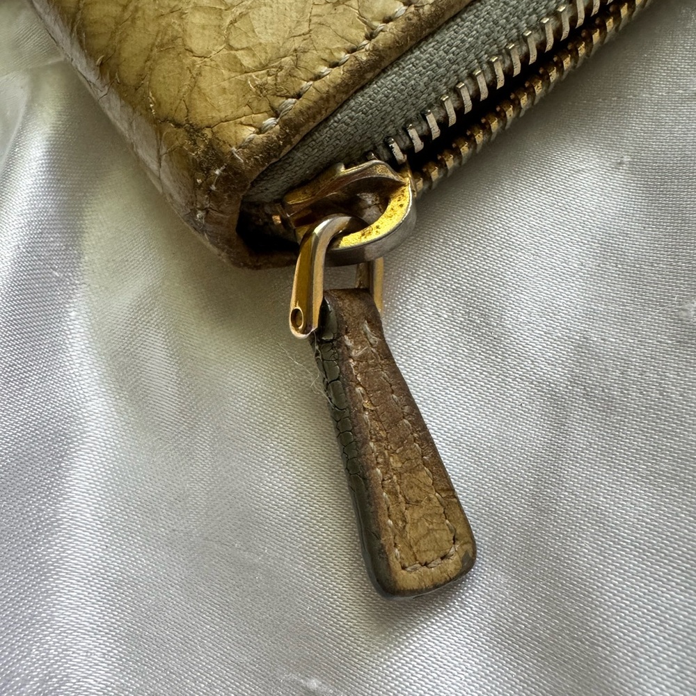 Miu Miu Khaki Beige Crocodile Embossed Long Zip Wallet (relist) - Picture 15 of 16